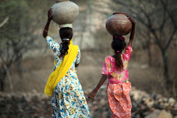 A por agua - Rajasthan, India