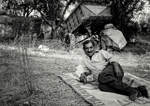 Photo Story - Gipsy Portrait by Jose Ferreira