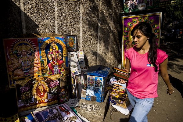 Showcase of Indian Street Photographer Suyog Gaidhani