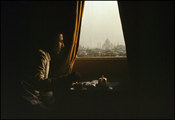 Taj Mahal by Raghu Rai 