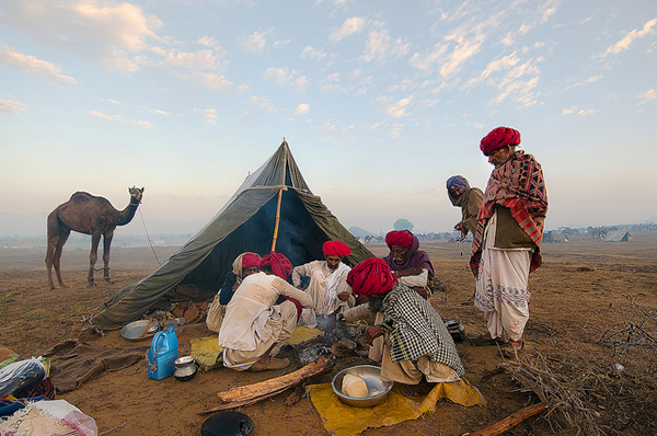 Sunrise at Pushkar fair - Indian Color Street Photography