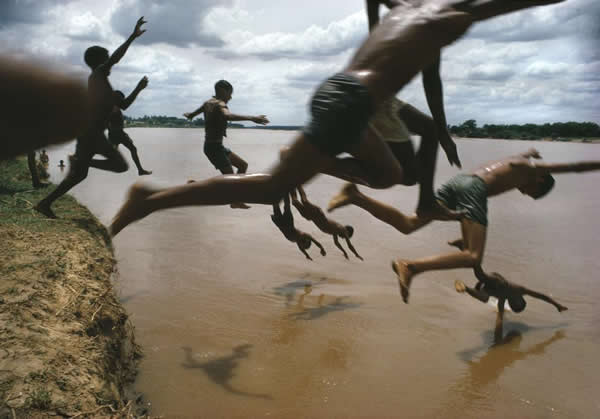 Bruno Barbey - Inspiration from Masters of Photography