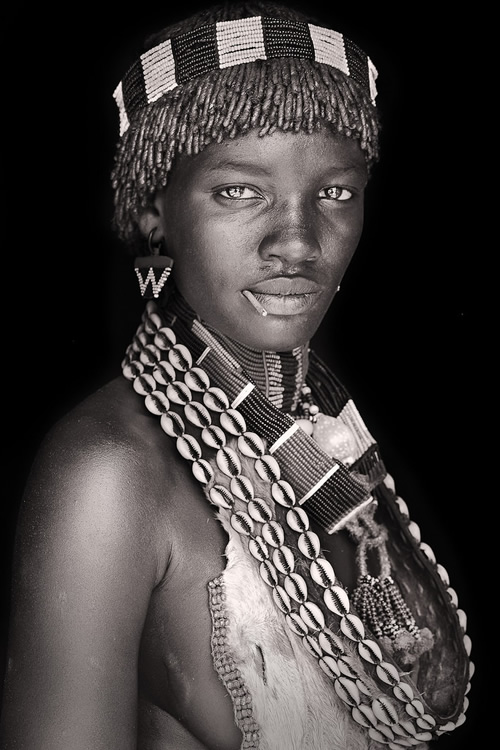 The Daily Life of African Tribes by Mario Gerth