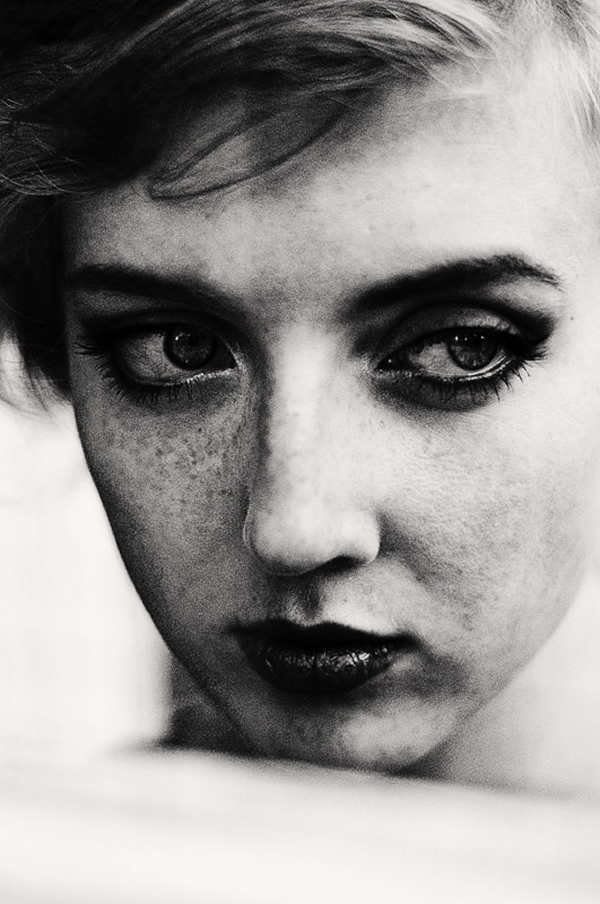 Jack Davison - Arresting and Natural Portraits showing us the unguarded moments