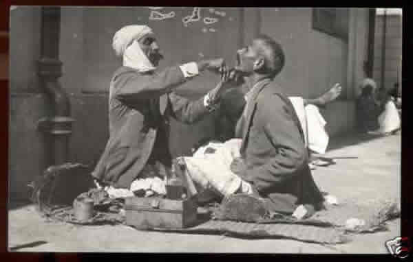 Street Barber of Bombay (Mumbai)