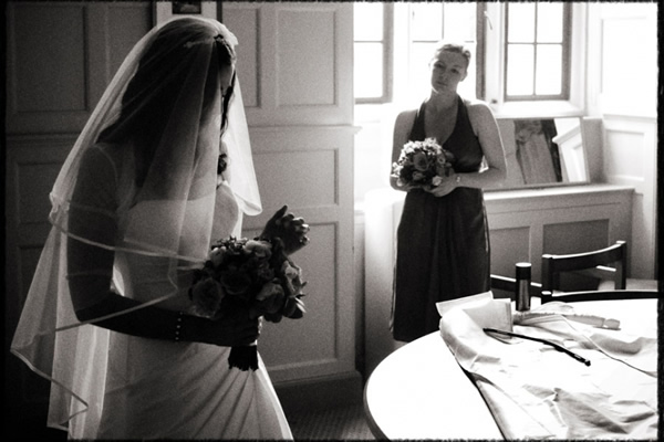 100 Wedding Photography Tips for Professional Photographers by Andrew Hind