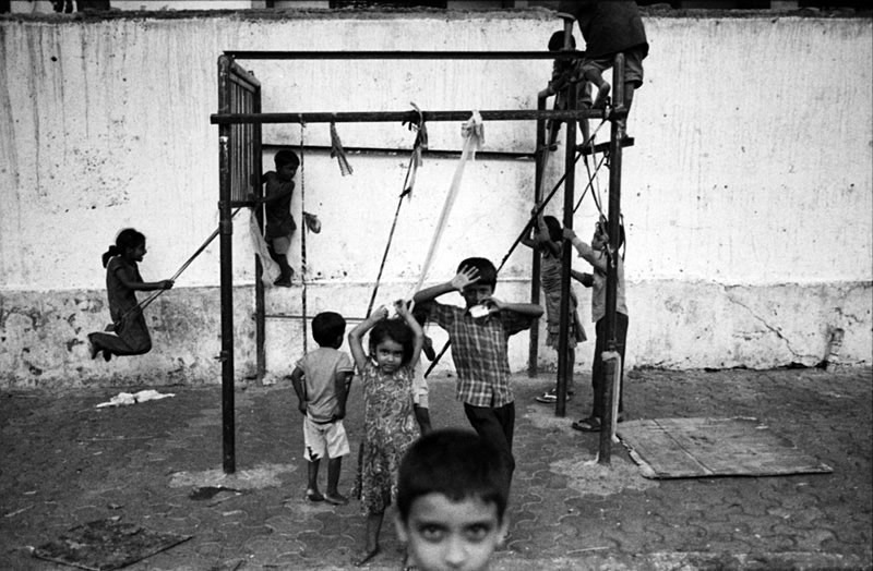 Street Photography in India - 50 Stunning Black and White Photos