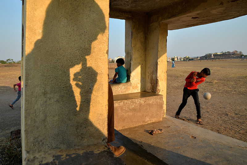 Street Photography in India - 50 Stunning Color Photos