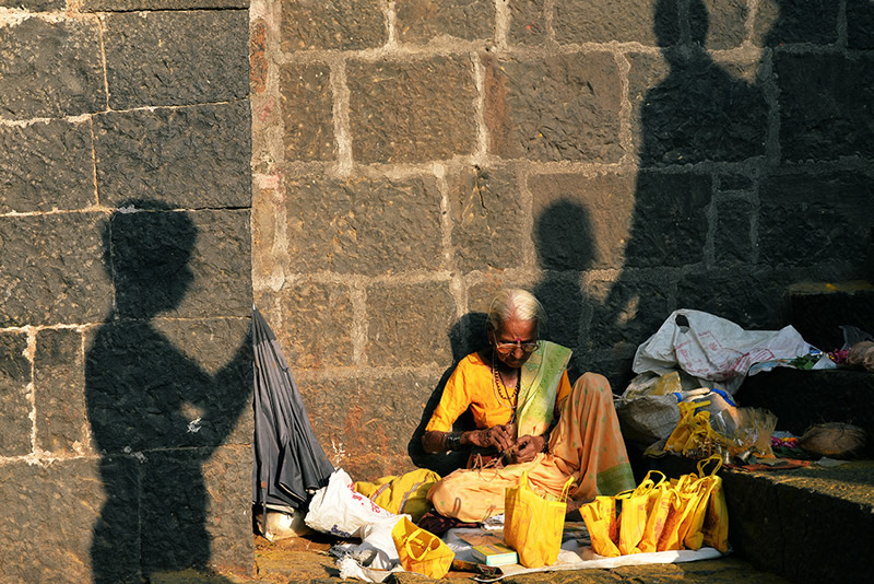 Street Photography in India - 50 Stunning Color Photos