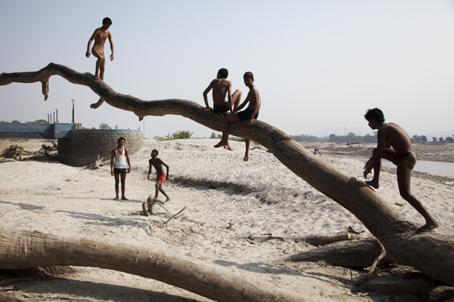 Street Photography in India - 50 Stunning Color Photos