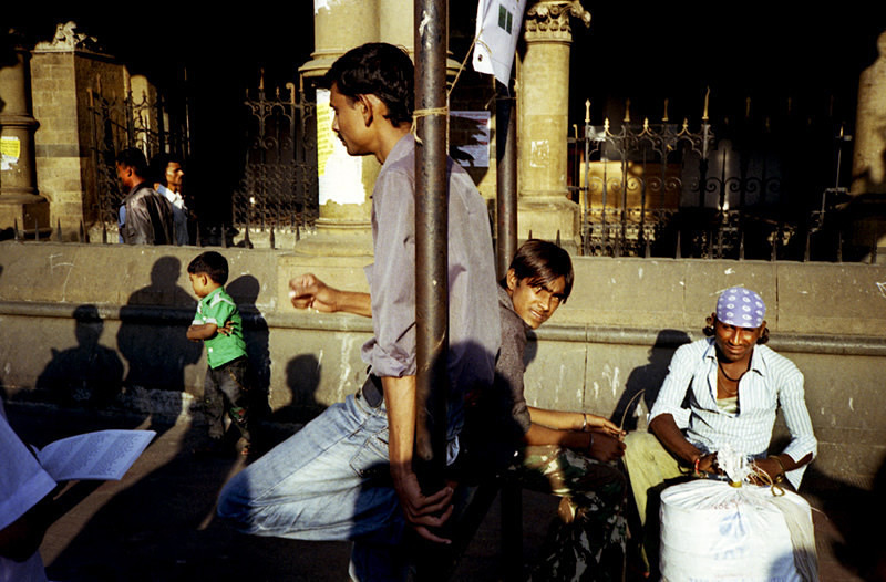 Street Photography in India - 50 Stunning Color Photos