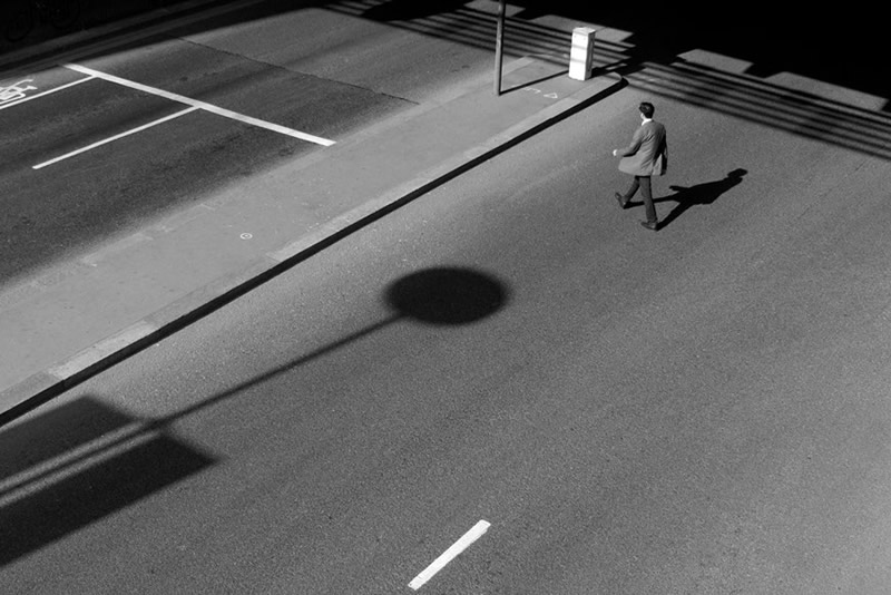 Magic with geometrical patterns in Street Photography by Rupert Vandervell