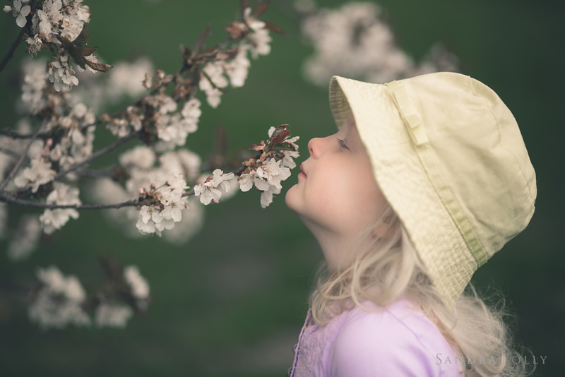 Sandra Jolly - Irish Mother takes Amazing Portraits of Babies and Kids