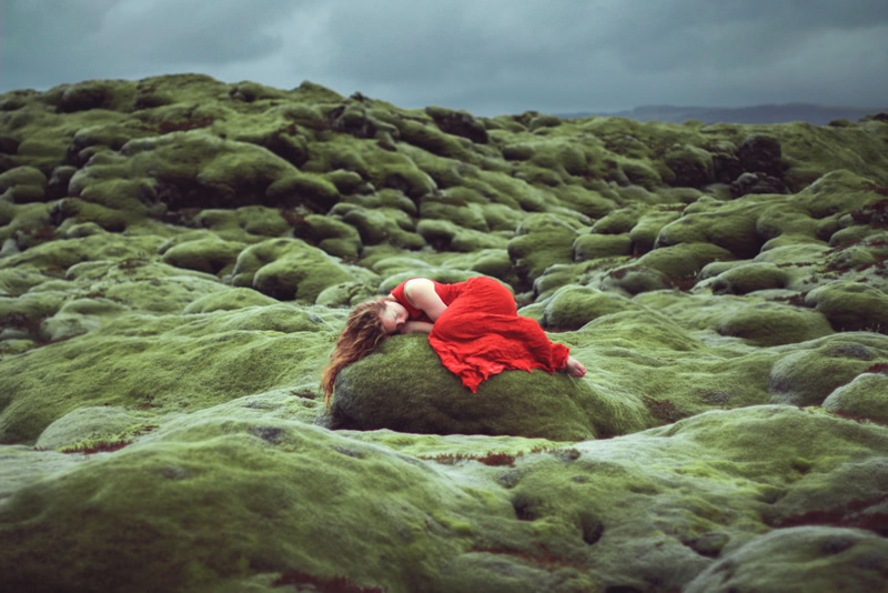 All alone in the most beautiful place on earth - Elizabeth Gadd and her stunning self-portraits