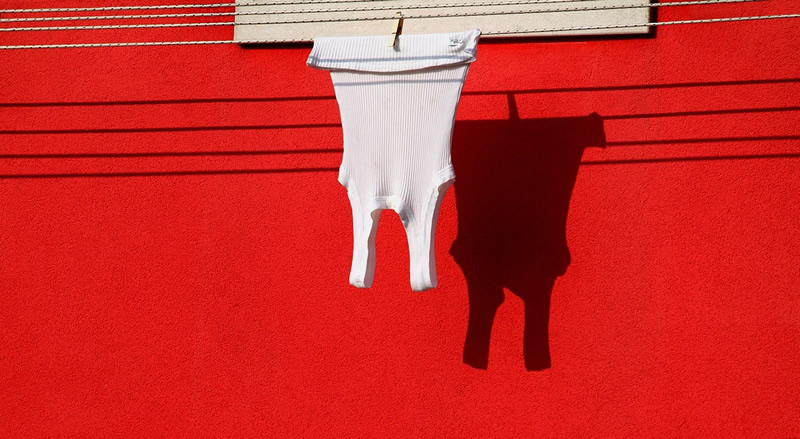 Abstractive and Minimalism Street Photography by Giovanni Tisocco