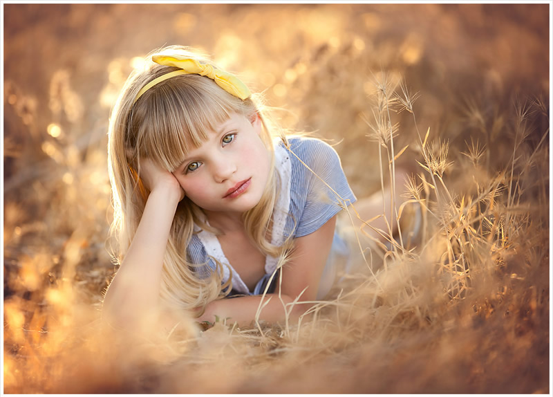 New Born and Children Portrait Photography by Lisa Holloway