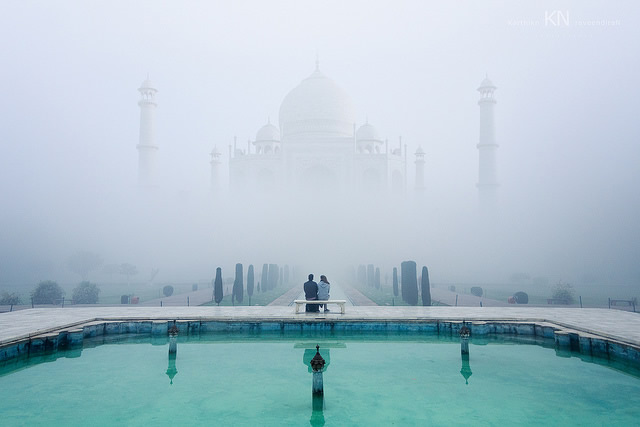 50 Extraordinary Photographs that can happen only in India