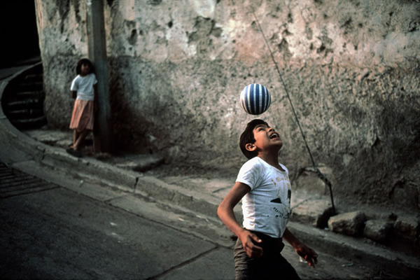 50 Great Color Photographs From The Masters Of Photography