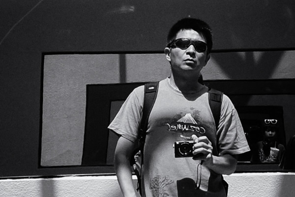 Jianwei Yang – Fabulous Street Photographer from Beijing