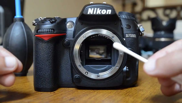 How to Clean Your DSLR Sensor and Mirror - A Video Tutorial