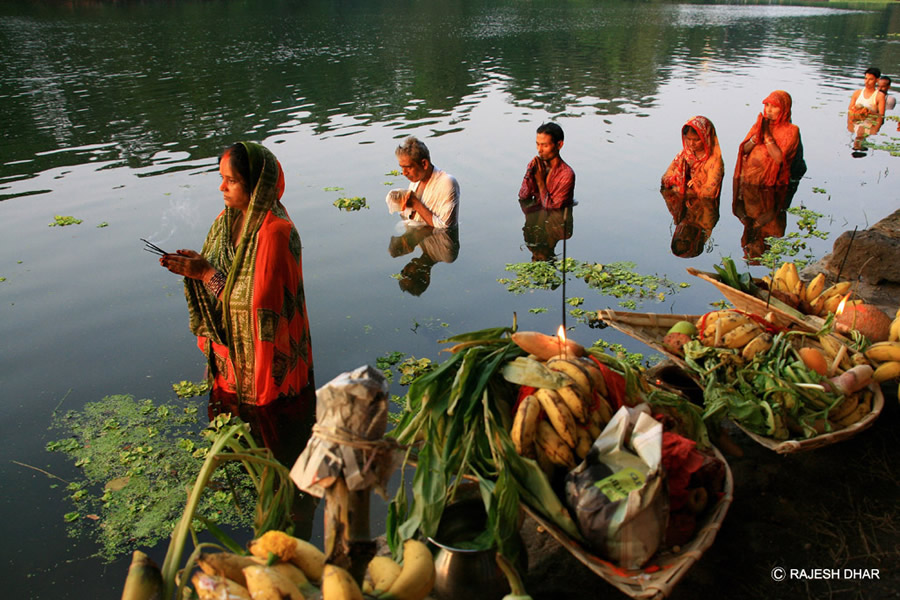 We are the People - Daily Life of Kolkata by Rajesh Dhar