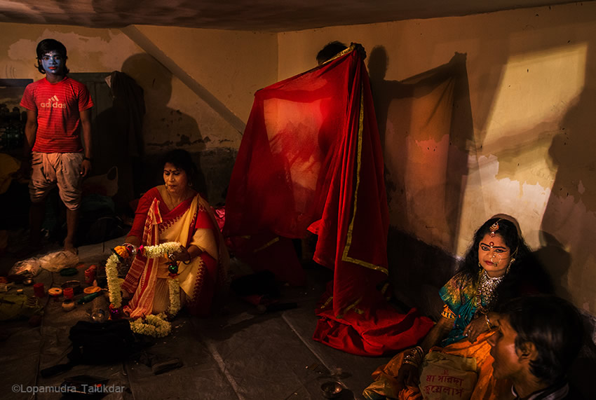 Jatra Pala - Chronicles of a Show Night by Lopamudra Talukdar