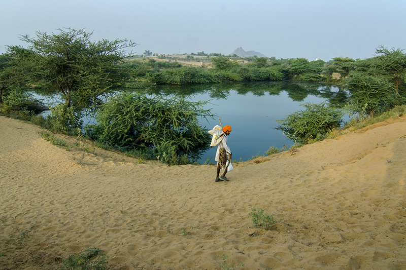 Suvankar Sen - People And Street Photographer From India