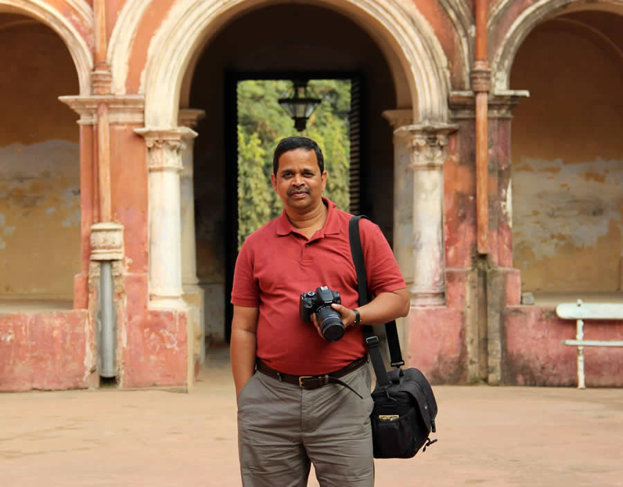 Old Delhi: Life In A Chaotic Heritage - Photo Series By Aniruddha Guha Sarkar