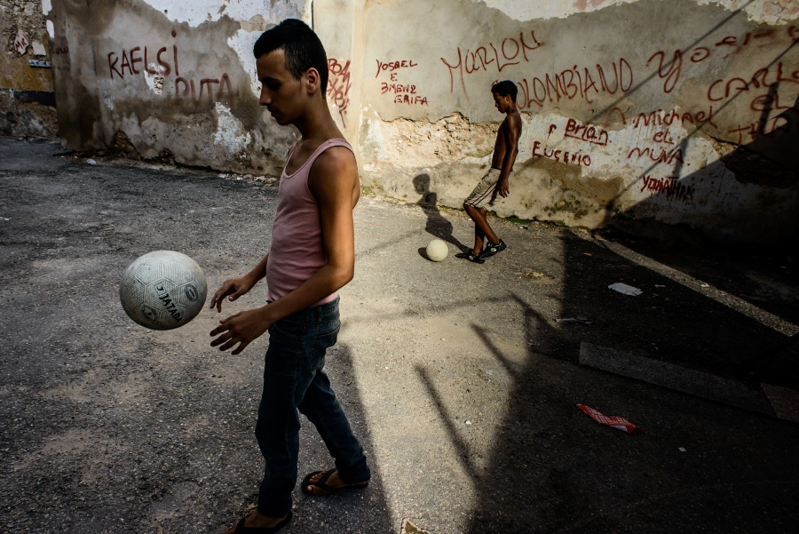 Gabi Ben Avraham - Street Photographer From Israel