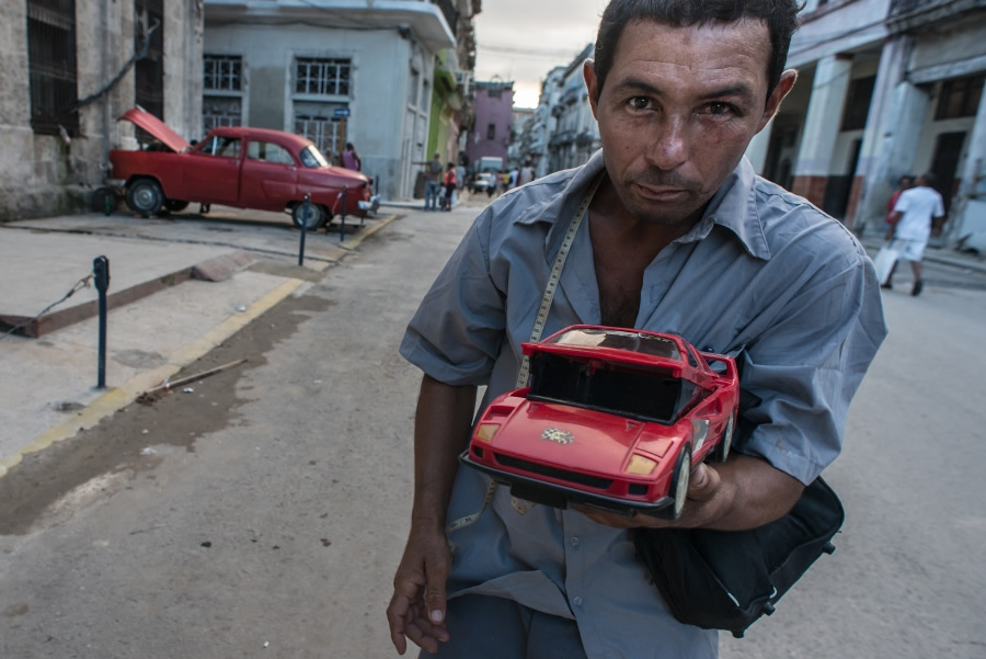 Gabi Ben Avraham - Street Photographer From Israel