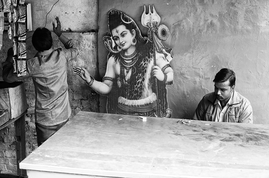 The Sacred City, Varanasi - Photo Series By Indranil Aditya