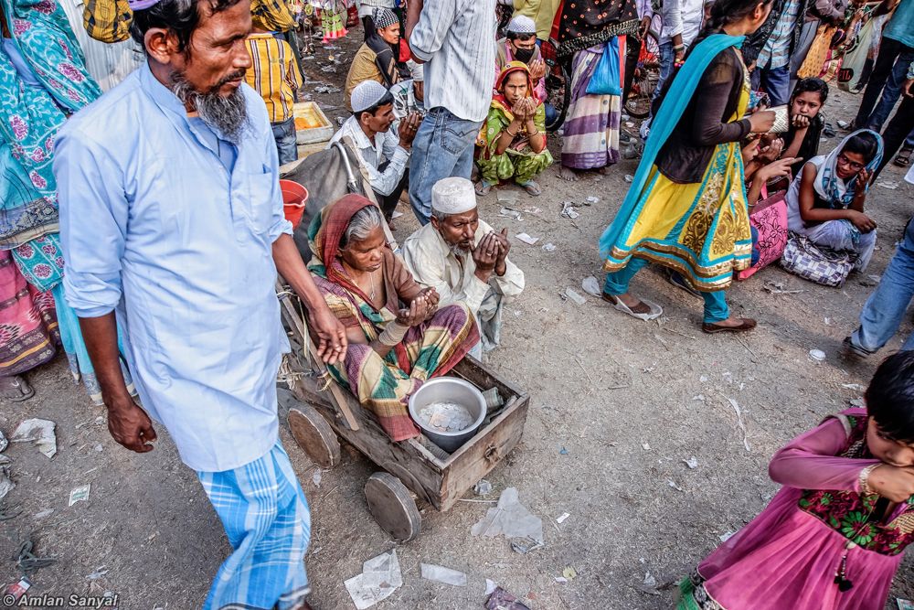 Fair And A Bond At The Border - Photo Series By Amlan Sanyal