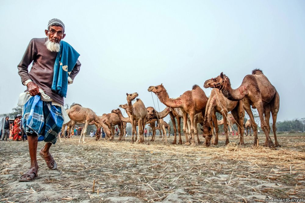 Fair And A Bond At The Border - Photo Series By Amlan Sanyal