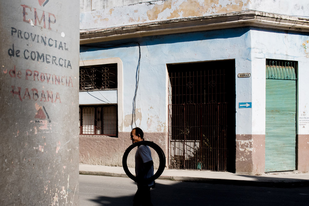 Ross Harvey - Street Photographer from France