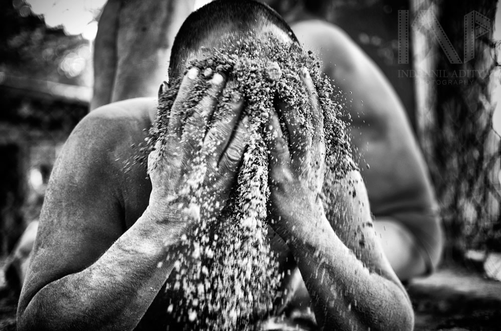 Kushti: The Indian Traditional Wrestling - Photo Sereies By Indranil Aditya