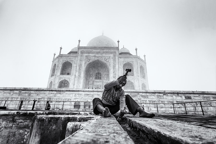 Ashok Saravanan Ay - People and Travel Photographer From India