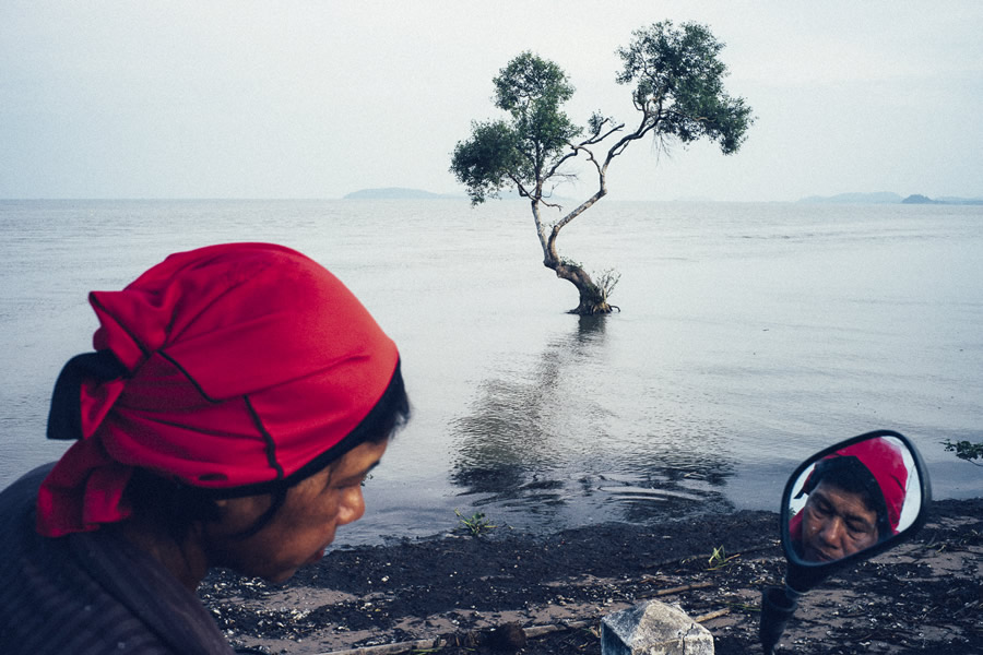 Noppadol Maitreechit - Street Photographer from Thailand