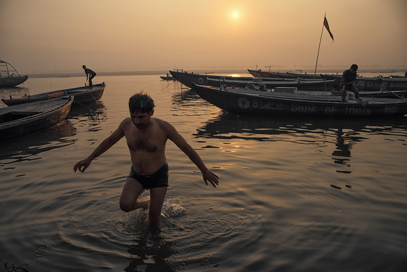 Yajun Hu - Street Photographer from China