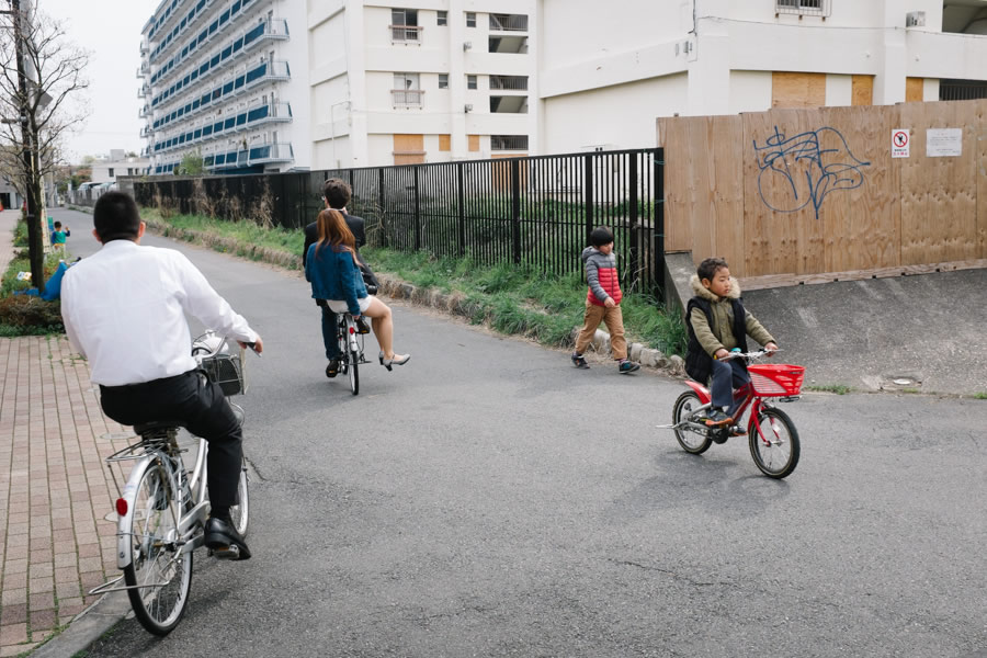 From Somewhere, To Elsewhere - Street Photography Series By Japanese Photographer Yota Yoshida