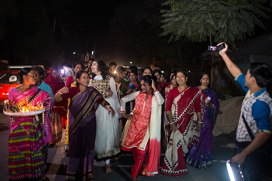 Sitalkuchi 2016 - A Rural Bengali Wedding Story By Madhabendu Hensh