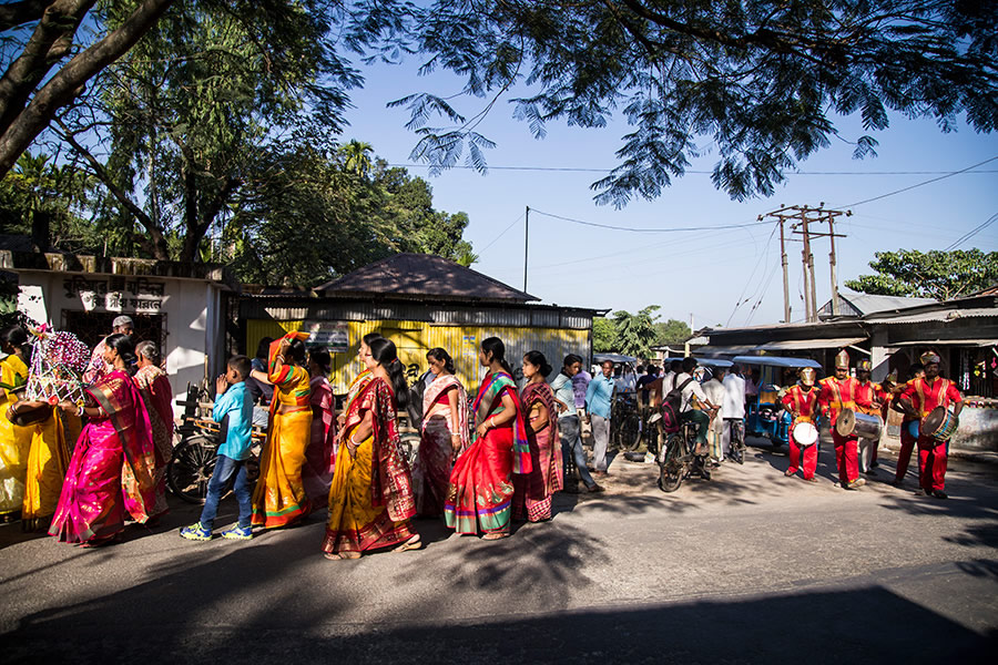 Sitalkuchi 2016 - A Rural Bengali Wedding Story By Madhabendu Hensh