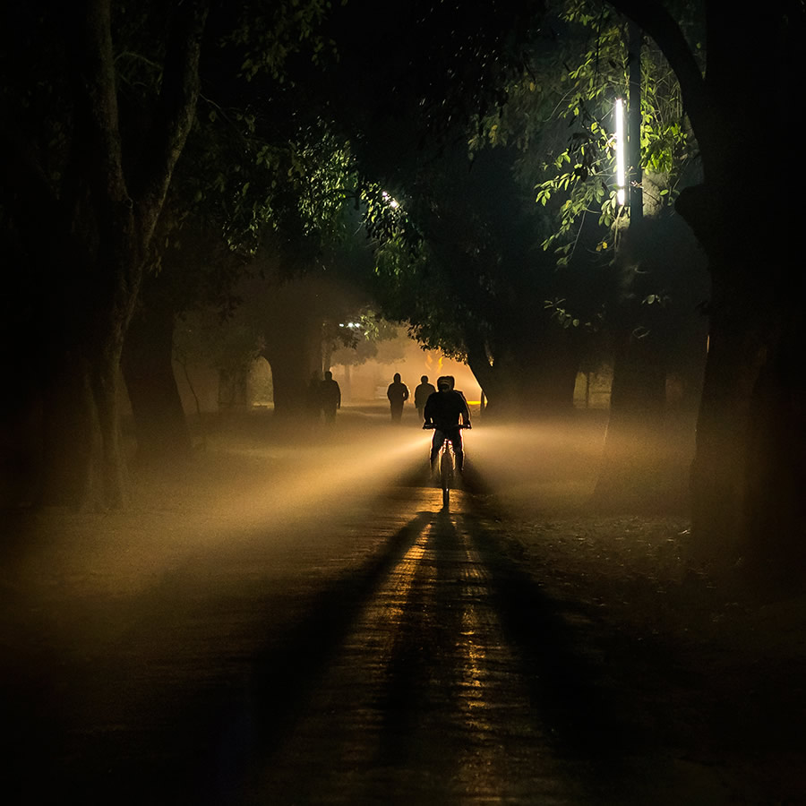 Astounding Banaras: City Of Ghats - Photo Series By Mohit Tejpal