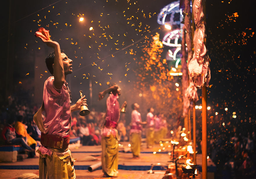 Bangladeshi Photographer Ashraful Arefin Amazingly Captured World’s One Of The Oldest City