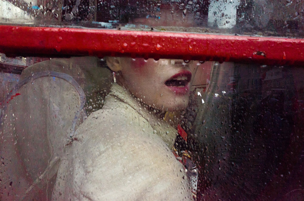 Flash Street Photography By Gareth Bragdon