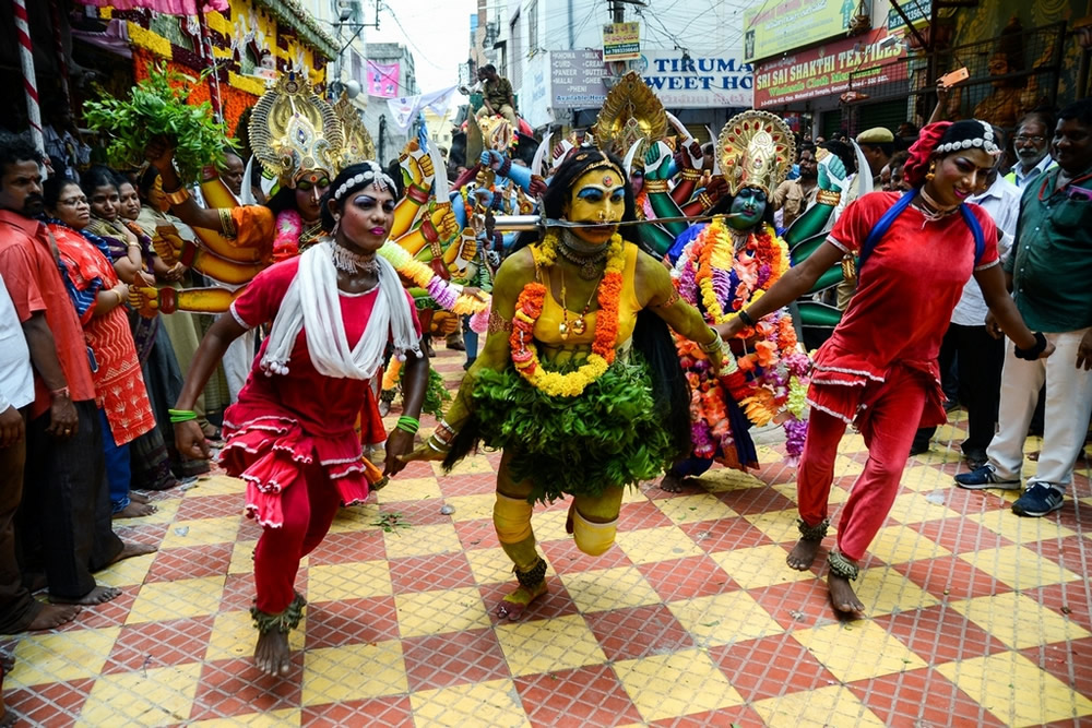 Bonalu: Hindu Festival Of Telangana - Photo Series By Indian Photographer Debarshi Mukherjee