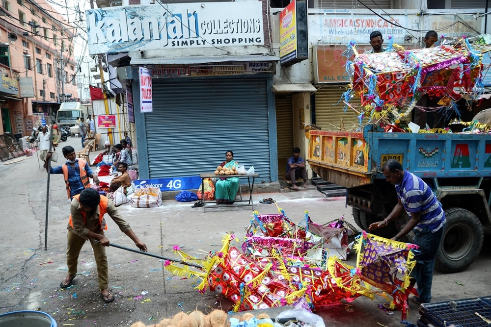 Bonalu: Hindu Festival Of Telangana - Photo Series By Indian Photographer Debarshi Mukherjee