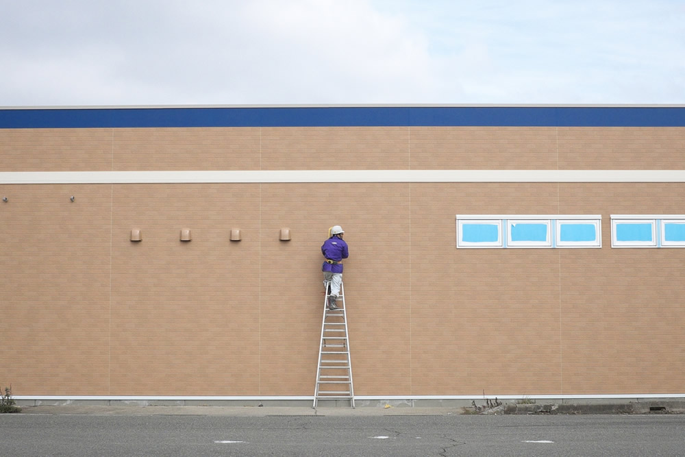 Hidden - Street Photography Series By Japanese Photographer Ryosuke Takamura