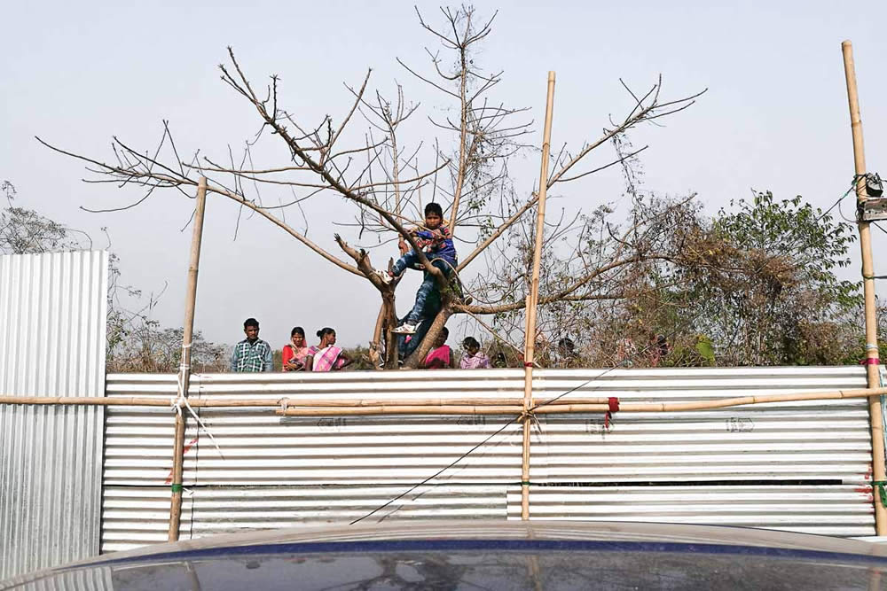 Men Under Bush - Photo Series By Indian Photographer Ashiq MK