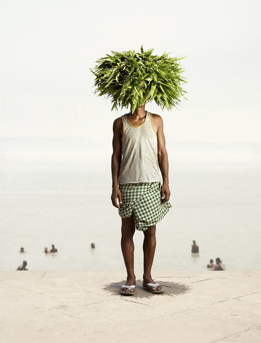 Flower Men In Kolkata - Photo Series By Denmark Photographer Ken Hermann