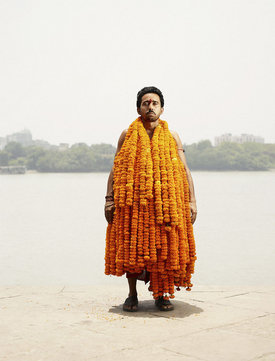 Flower Men In Kolkata - Photo Series By Denmark Photographer Ken Hermann